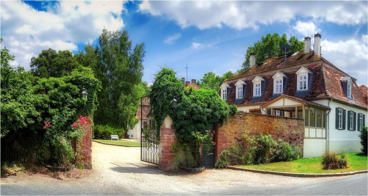Jagdschloss Moenchbruch Mörfelden-Walldorf Eksteriør bilde
